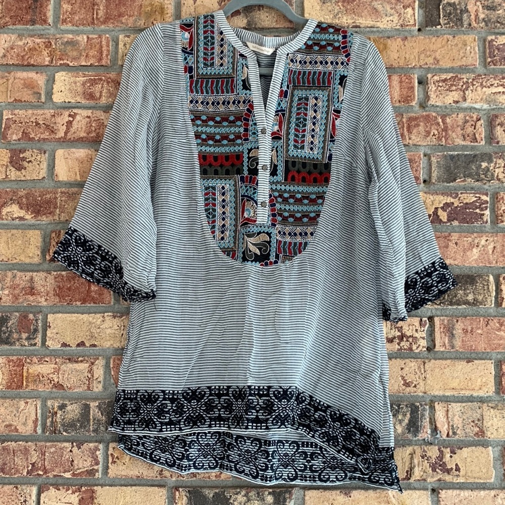 Soft Surroundings embroidered pullover